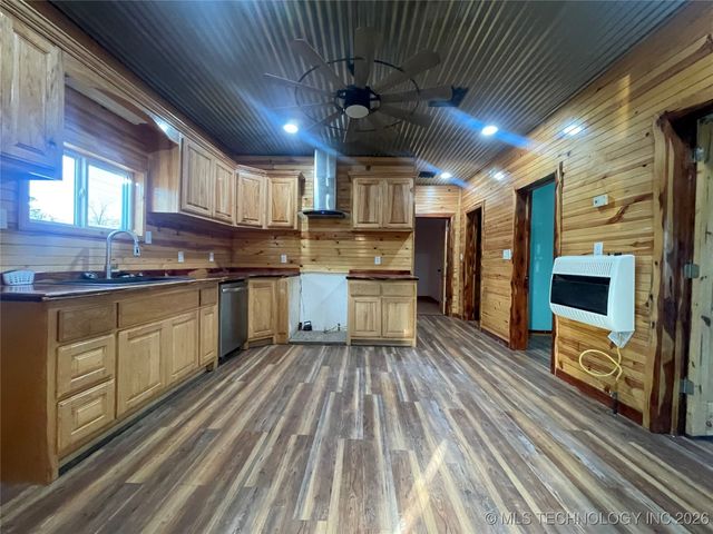 513 S State Avenue, Tahlequah, OK 74464