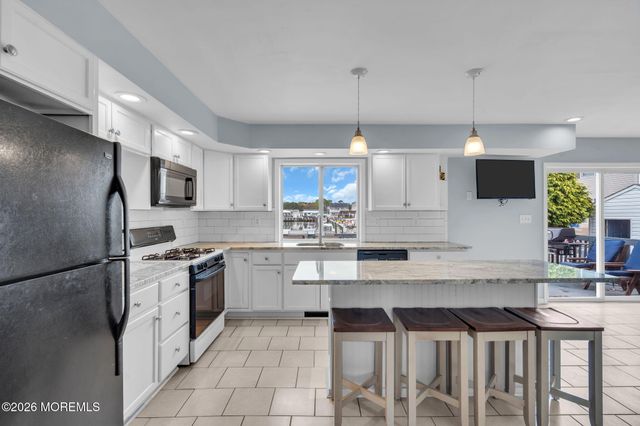 460 Cedar Drive, Lanoka Harbor, NJ 08734