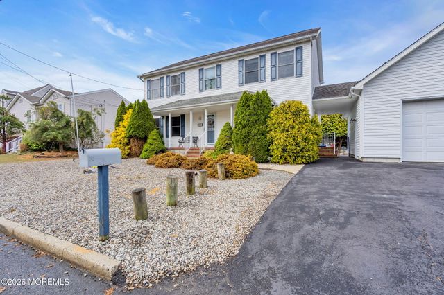 460 Cedar Drive, Lanoka Harbor, NJ 08734