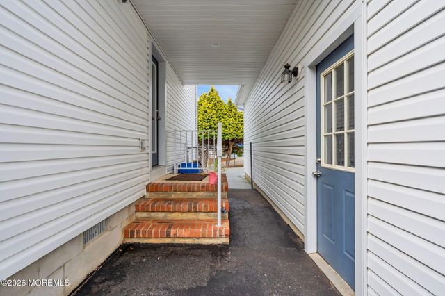 460 Cedar Drive, Lanoka Harbor, NJ 08734