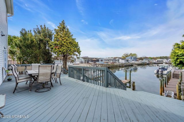 460 Cedar Drive, Lanoka Harbor, NJ 08734
