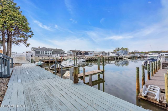 460 Cedar Drive, Lanoka Harbor, NJ 08734