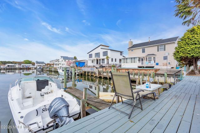 460 Cedar Drive, Lanoka Harbor, NJ 08734