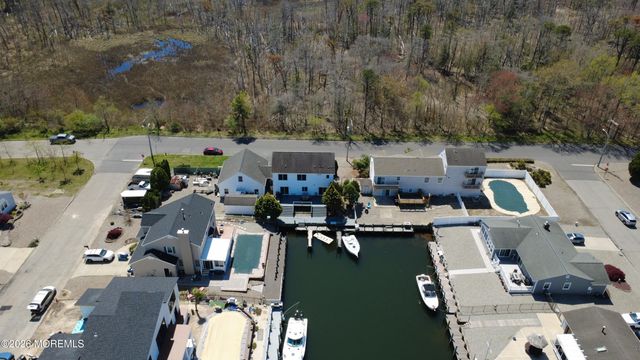 460 Cedar Drive, Lanoka Harbor, NJ 08734