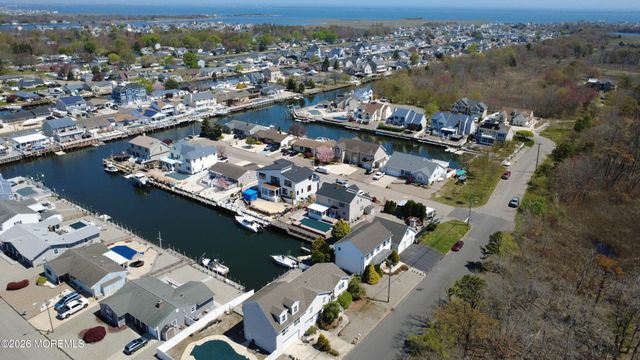 460 Cedar Drive, Lanoka Harbor, NJ 08734