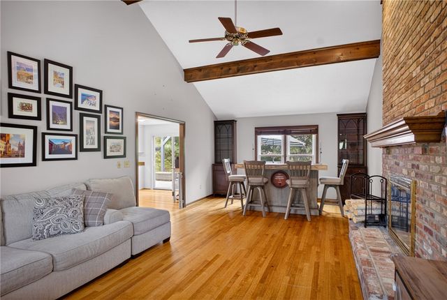 314 Blue Run Rd, Indiana Twp, PA 15024