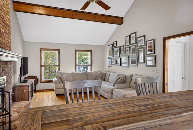 314 Blue Run Rd, Indiana Twp, PA 15024