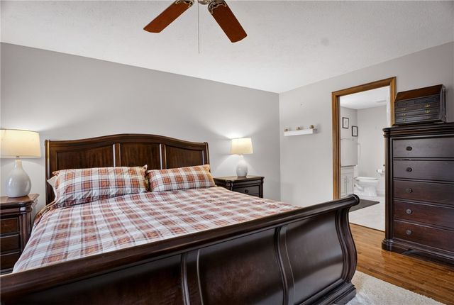314 Blue Run Rd, Indiana Twp, PA 15024