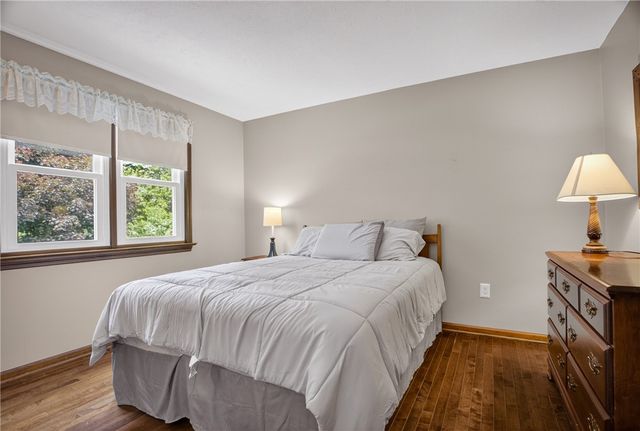 314 Blue Run Rd, Indiana Twp, PA 15024