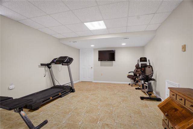 314 Blue Run Rd, Indiana Twp, PA 15024