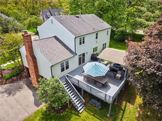 314 Blue Run Rd, Indiana Twp, PA 15024