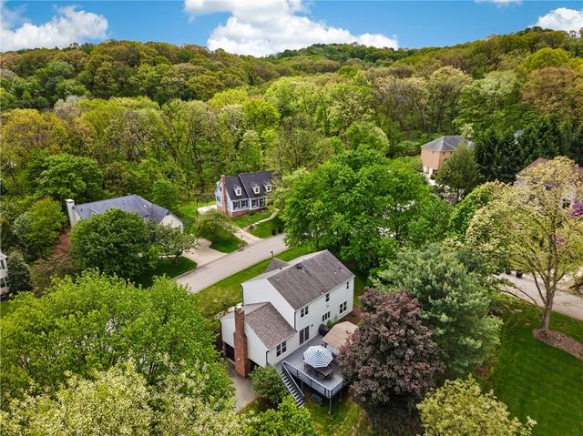 314 Blue Run Rd, Indiana Twp, PA 15024