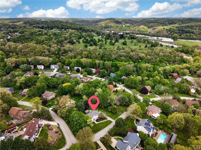314 Blue Run Rd, Indiana Twp, PA 15024