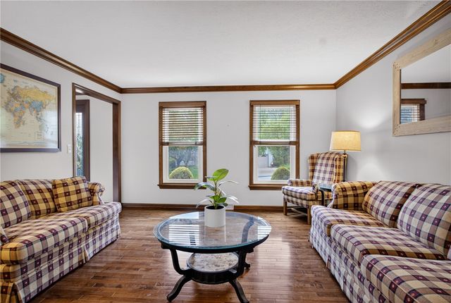 314 Blue Run Rd, Indiana Twp, PA 15024