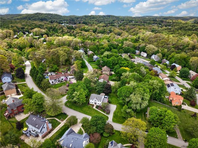 314 Blue Run Rd, Indiana Twp, PA 15024