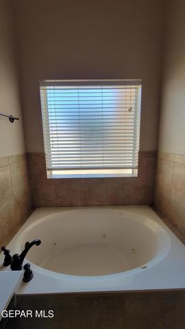 11512 PORFIRIO PAYAN Drive, El Paso, TX 79934