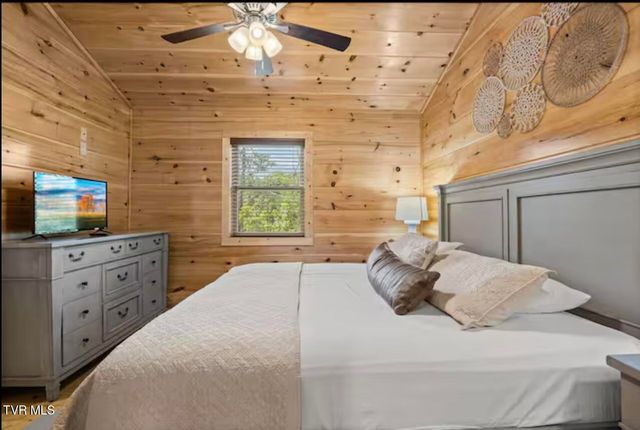 3204 Choctaw Hill Way, Pigeon Forge, TN 37863