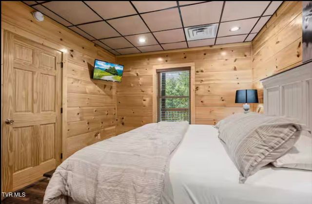 3204 Choctaw Hill Way, Pigeon Forge, TN 37863