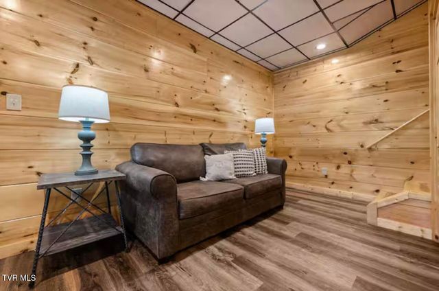 3204 Choctaw Hill Way, Pigeon Forge, TN 37863