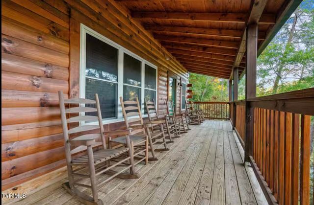 3204 Choctaw Hill Way, Pigeon Forge, TN 37863