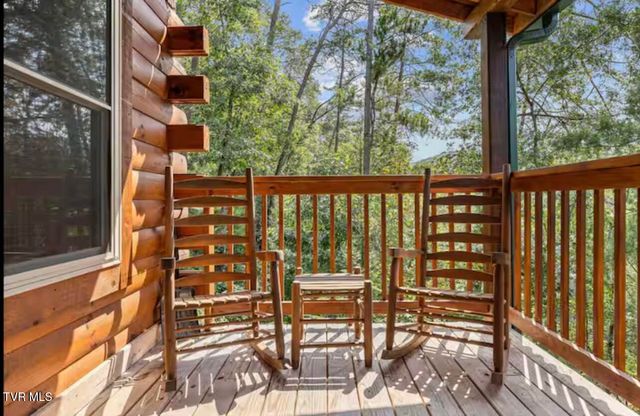 3204 Choctaw Hill Way, Pigeon Forge, TN 37863