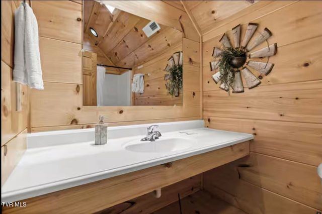 3204 Choctaw Hill Way, Pigeon Forge, TN 37863