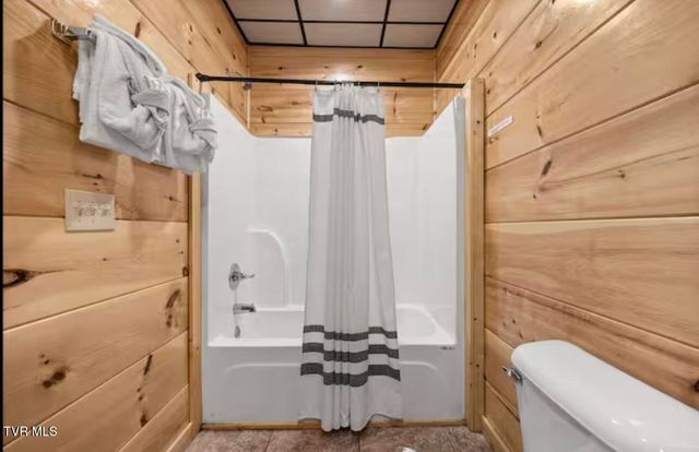 3204 Choctaw Hill Way, Pigeon Forge, TN 37863