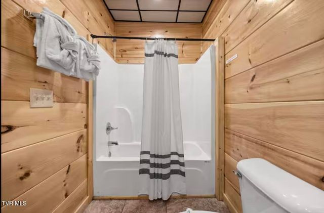 3204 Choctaw Hill Way, Pigeon Forge, TN 37863