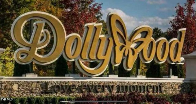 3204 Choctaw Hill Way, Pigeon Forge, TN 37863