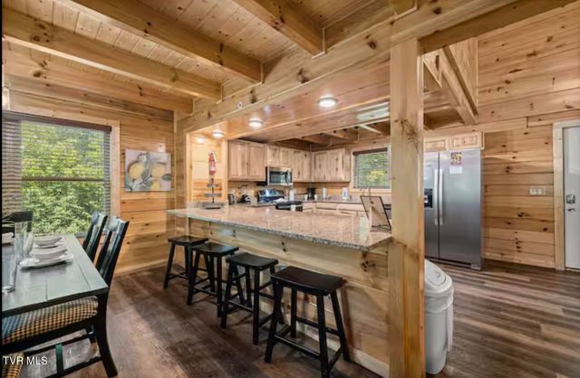 3204 Choctaw Hill Way, Pigeon Forge, TN 37863