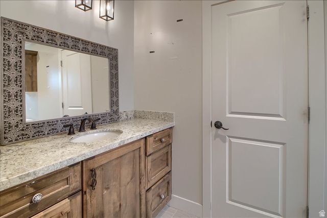 10868 S ASCOT PKWY, Sandy, UT 84092