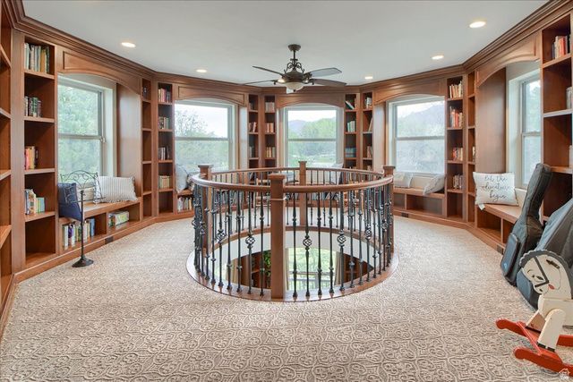 10868 S ASCOT PKWY, Sandy, UT 84092