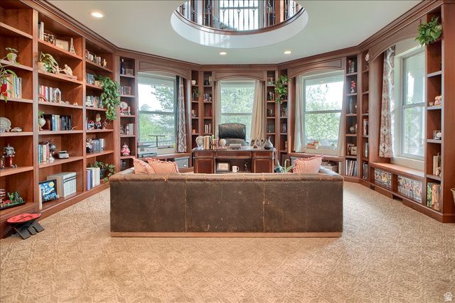 10868 S ASCOT PKWY, Sandy, UT 84092