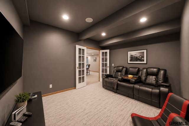9504 S 179Th Street, Omaha, NE 68136