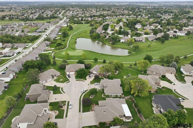 9504 S 179Th Street, Omaha, NE 68136