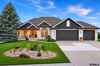 9504 S 179Th Street, Omaha, NE 68136