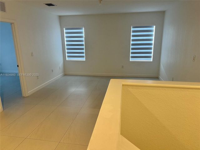 27034 SW 132nd Ct Rd, Homestead, FL 33032