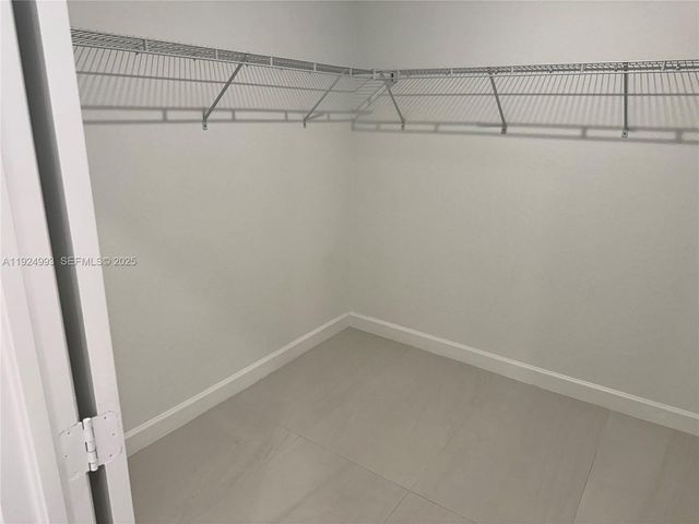 27034 SW 132nd Ct Rd, Homestead, FL 33032