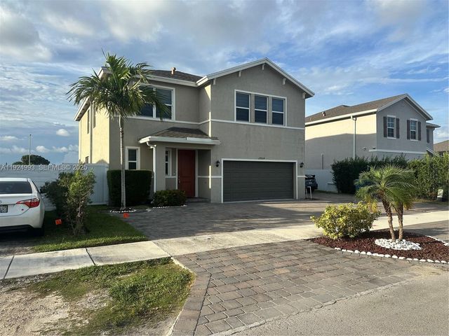 27034 SW 132nd Ct Rd, Homestead, FL 33032