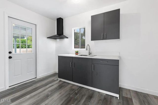 611 Kimlin Drive, Glendale, CA 91206