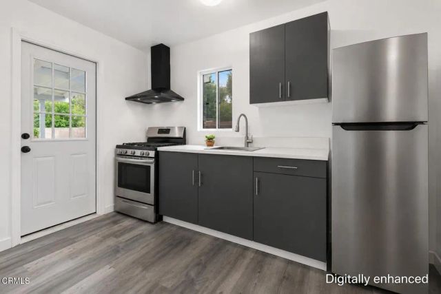 611 Kimlin Drive, Glendale, CA 91206
