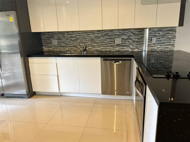 2800 NE 14th Street Causeway 208, Pompano Beach, FL 33062