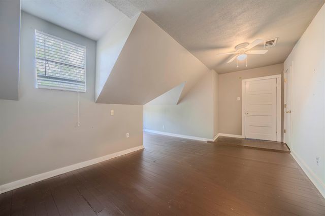 1306 E Fannin St., Marshall, TX 75670