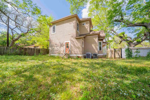1306 E Fannin St., Marshall, TX 75670