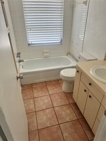 166 DARTMOUTH DRIVE NW, Port Charlotte, FL 33952