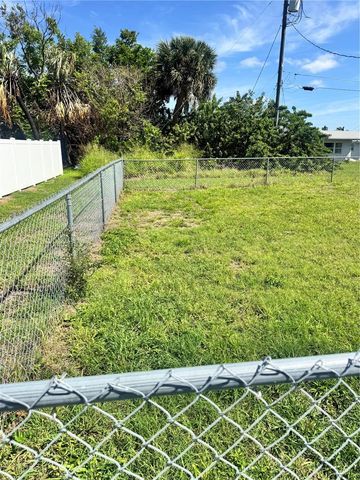 166 DARTMOUTH DRIVE NW, Port Charlotte, FL 33952