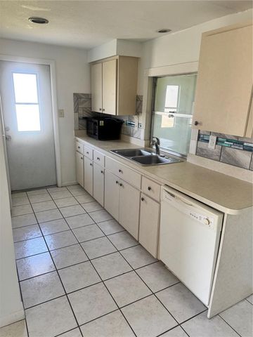 166 DARTMOUTH DRIVE NW, Port Charlotte, FL 33952