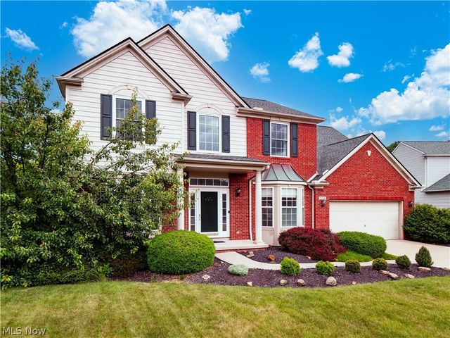 9205 King Court, Olmsted Twp, OH 44138