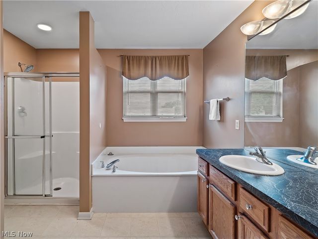 9205 King Court, Olmsted Twp, OH 44138