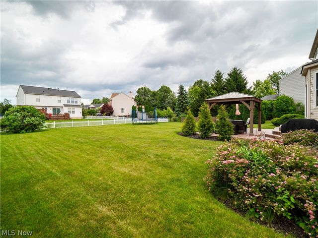 9205 King Court, Olmsted Twp, OH 44138